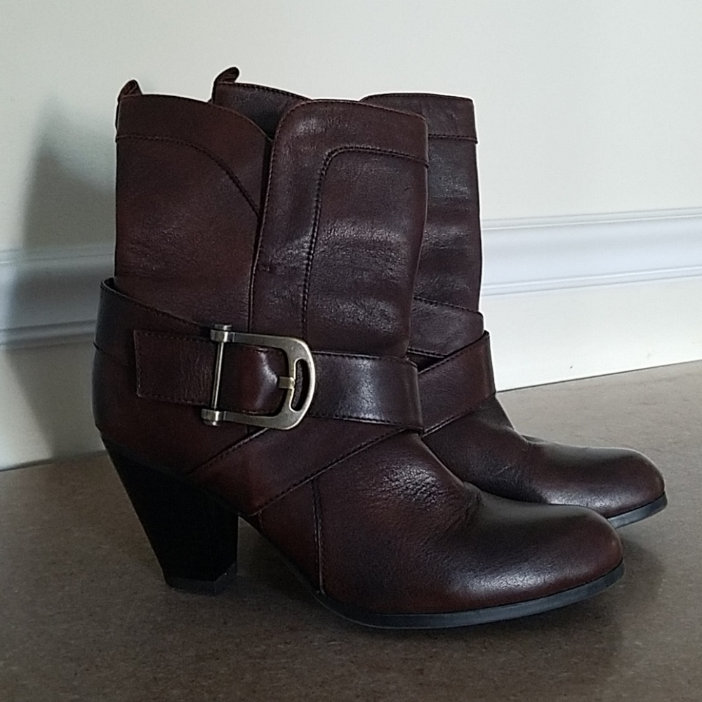 5th Avenue Brown  Leather Boots 10